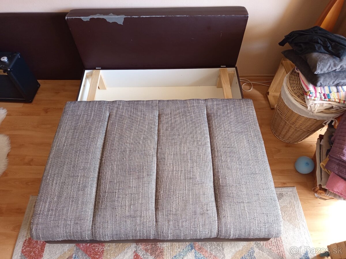 Rozkladacia sedacka/gauc/postel - 2