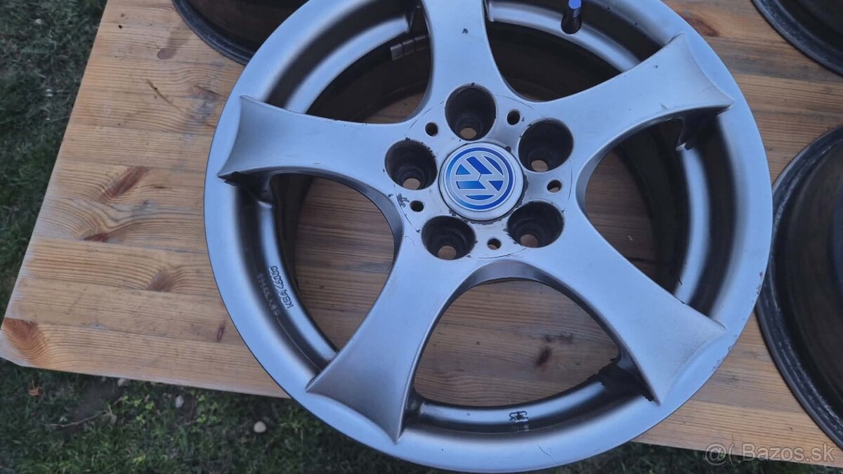 4 Alu disky 6,5Jx15.....roztec 112 ....ce - 2