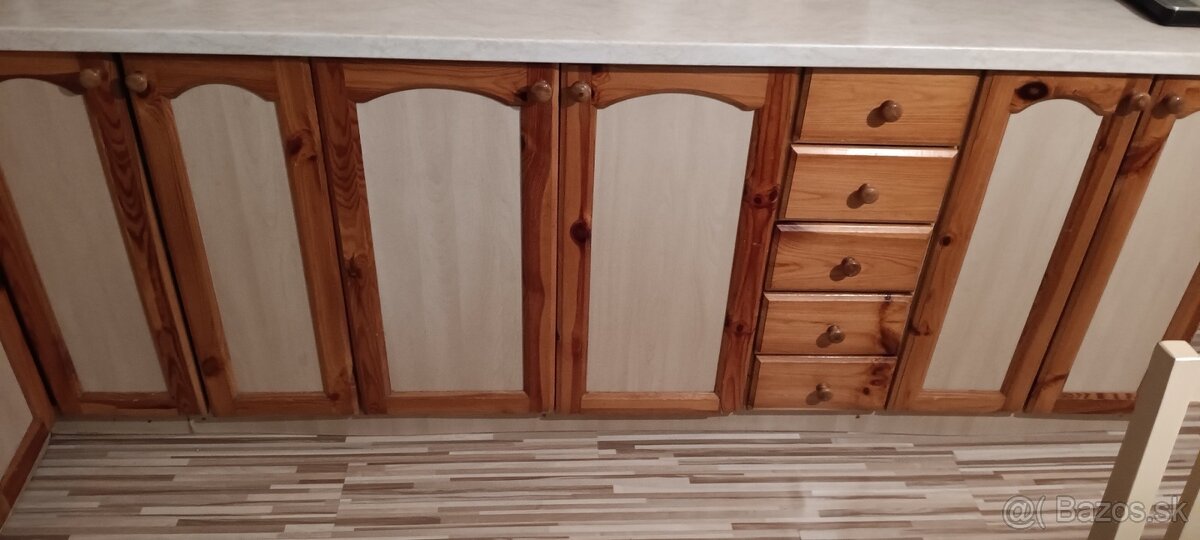 Kuchynská linka - 2