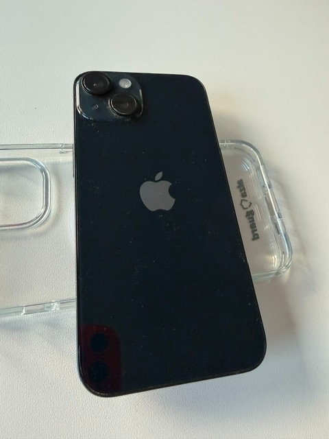 Predám iPhone 14,128 GB - 2