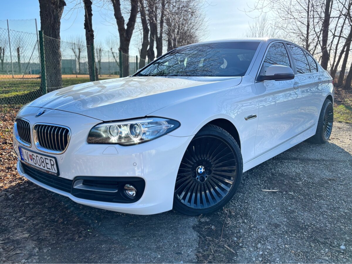 BMW 5 525D XDRIVE F10 A/T•84 TISÍC KM•VIRTUAL•DPH - 2