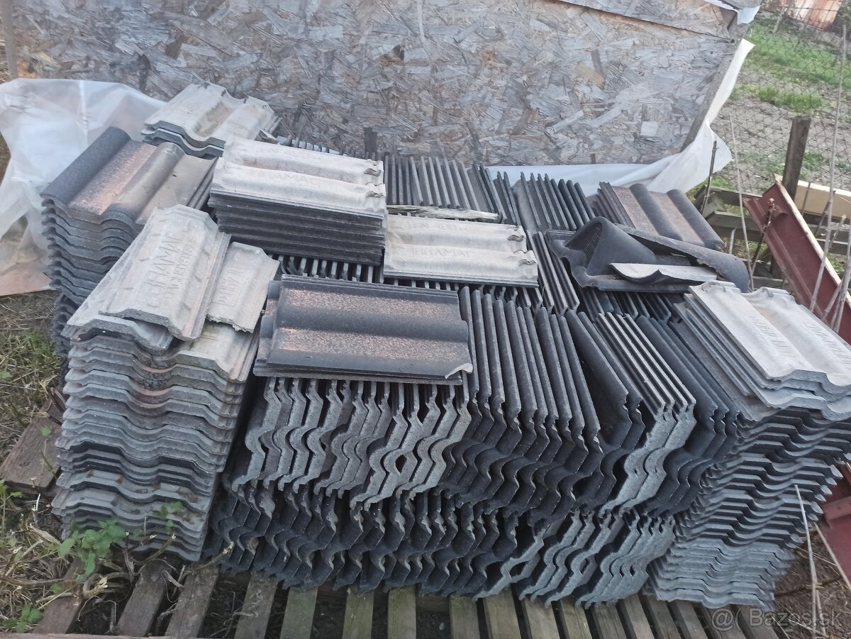 Skridla Bramac klasik - briliant schwarz - 2