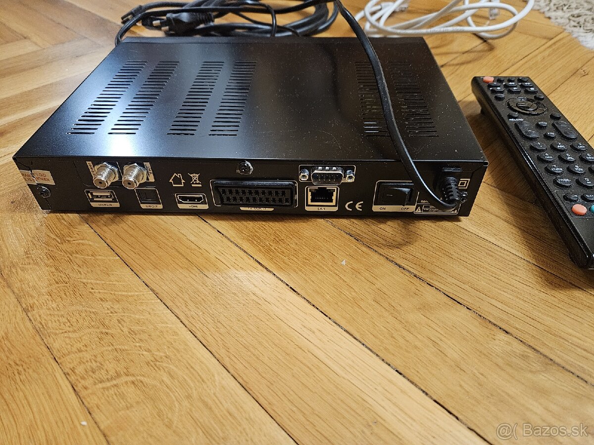 Predám satelitný prijímač Cryptobox 650HD - 2