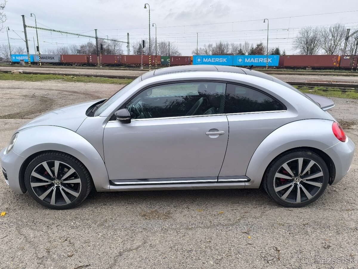 Volkswagen Beetle 2.0 TSI - 2