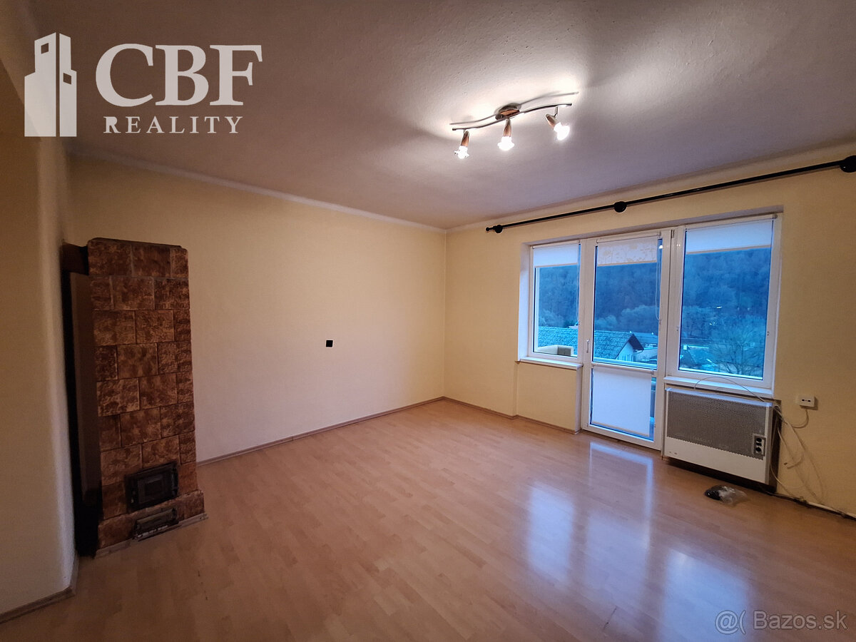 ZNÍŽENÉ 3-IZBOVÝ BYT, GARÁŽ A ZÁHRADA NA PREDAJ V DRNAVE - 2