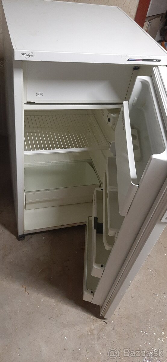 Predám chladničku Whirlpool - 2