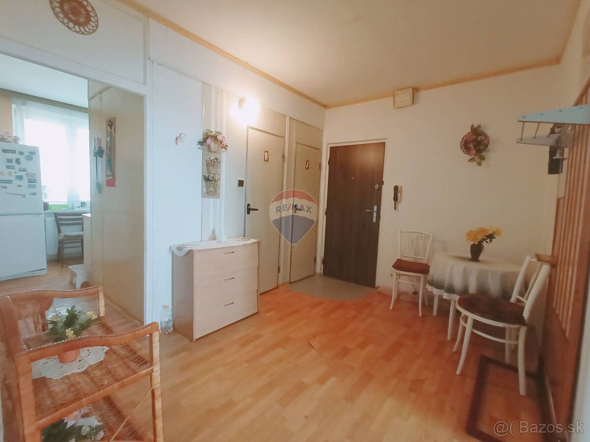 3izbový byt s balkónom a rýchlou dostupnosťou na D1 - 2