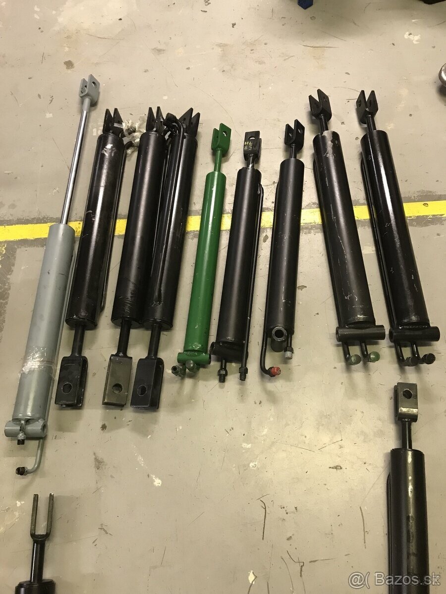 Hydraulické pístnice na štípač - 2