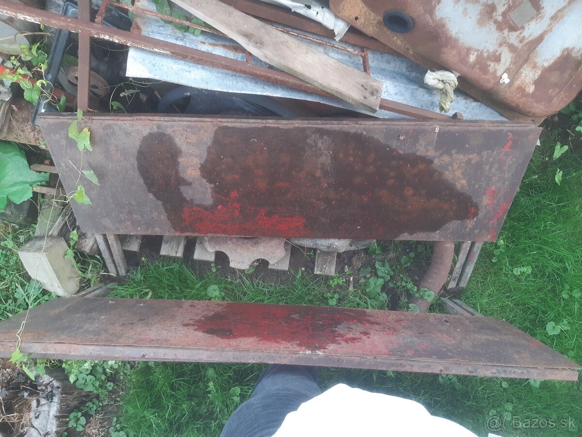 Bočnice vyvýšené na vlečku MT8 070 Mini - 2