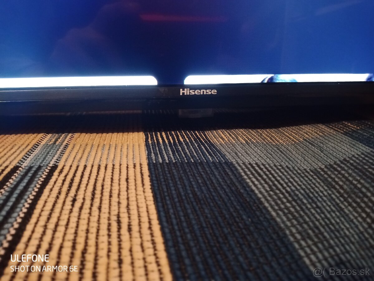 Hisense 50E79Q QLED TV - 2