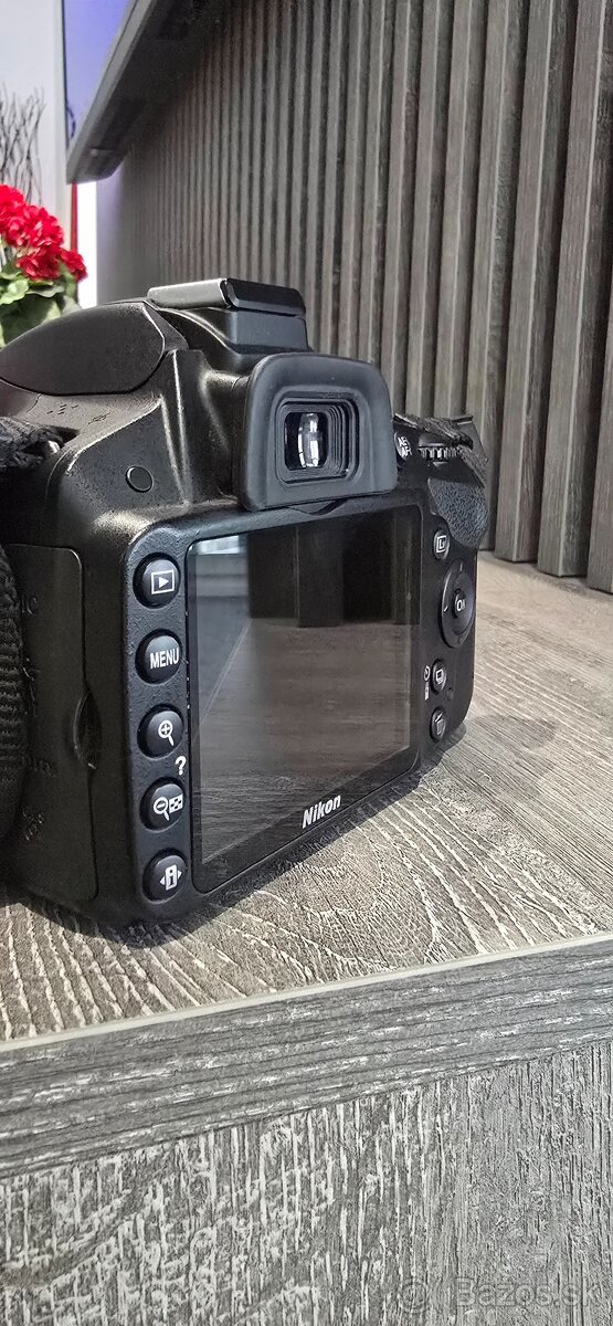 Predám NIKON D3300 - 2