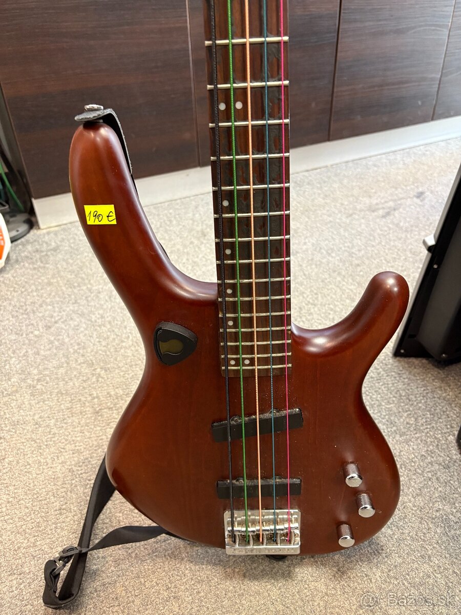 Bassgitara Cort Action-V - 2