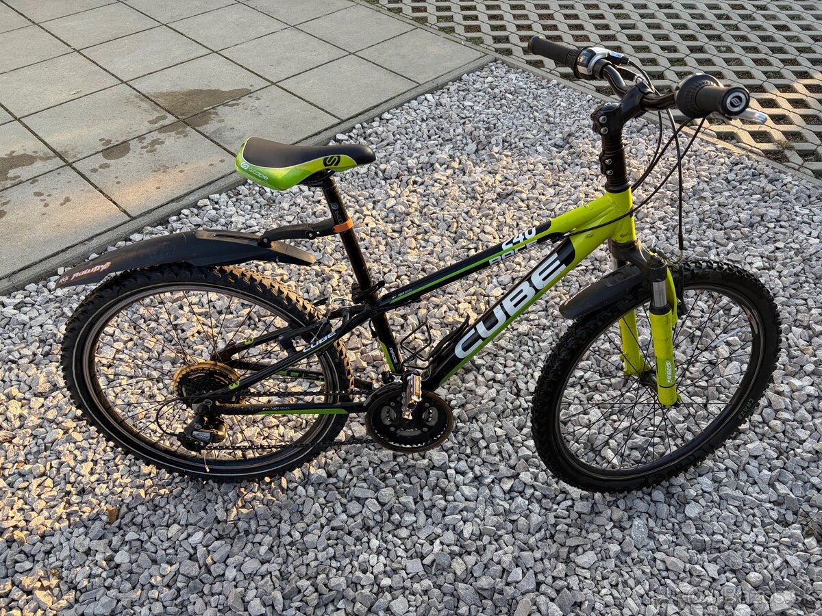 Detský bicykel CUBE Race 240 (24") - 2