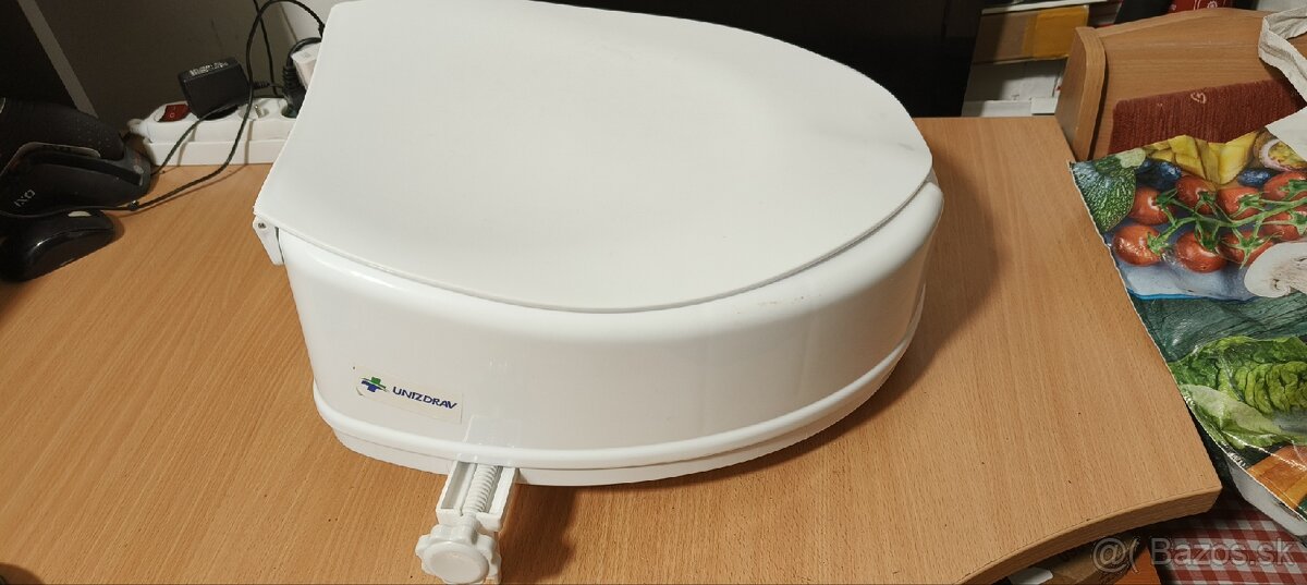 Zvyšovač WC s príklopom UNIZDRAV - 2