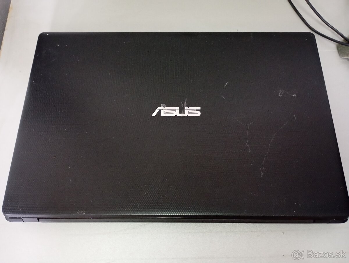 predám notebook ASUS X551M , WINDOWS 8 - 2