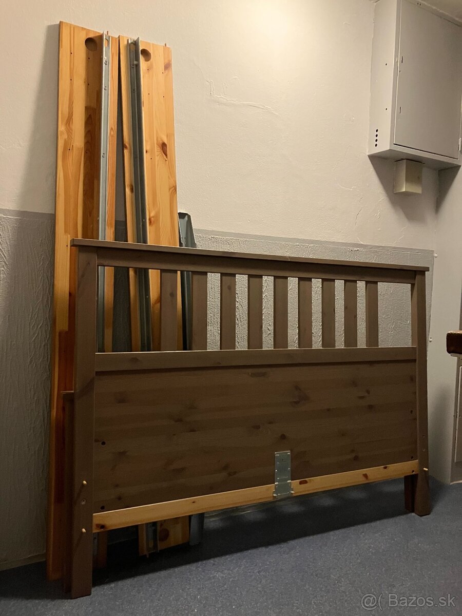 Dvojitá posteľ, DUB masív, IKEA HEMNES 180x200- tmavo hnedá - 2