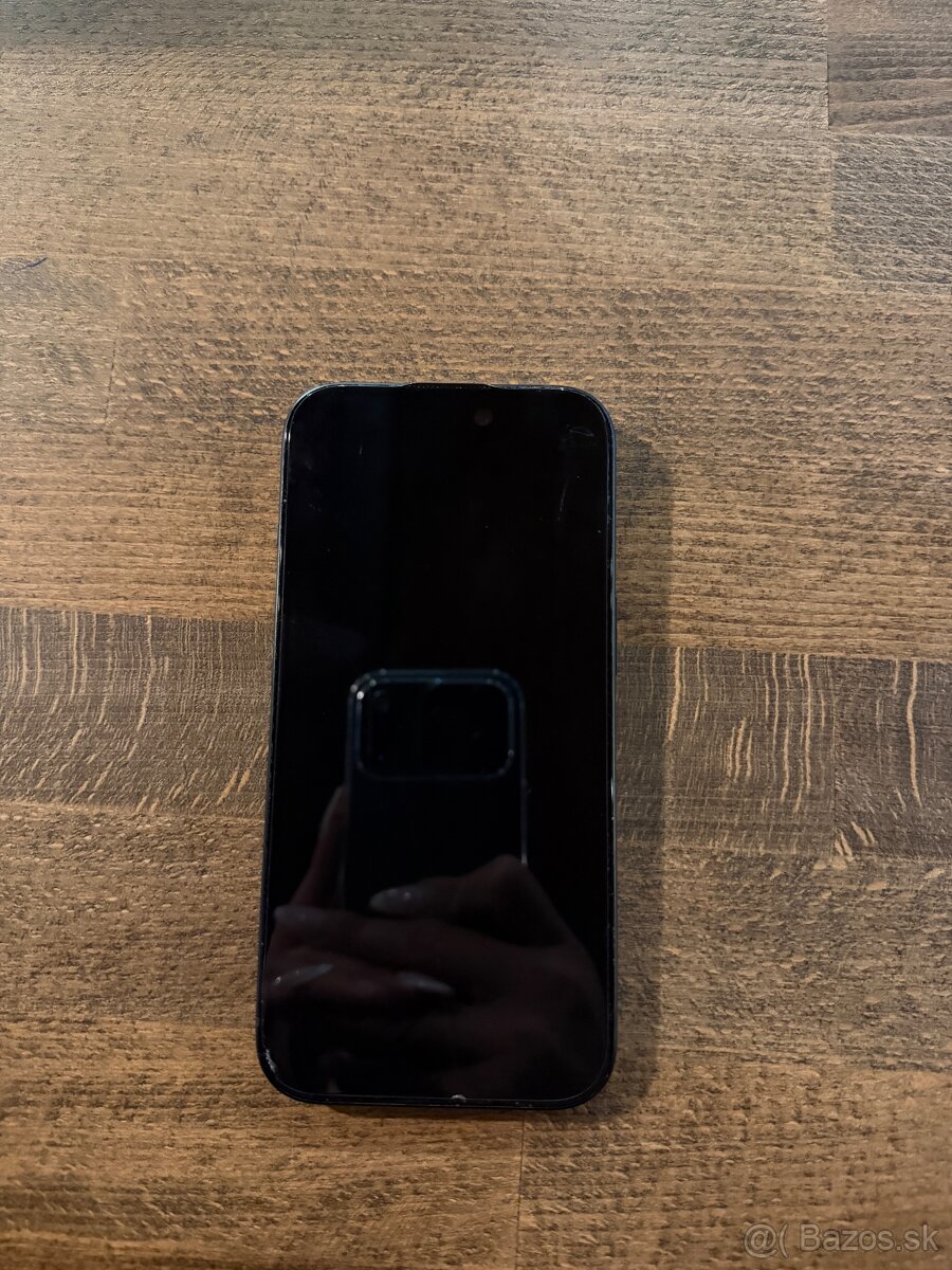 Predám IPhone15 128GB cena 500€ - 2