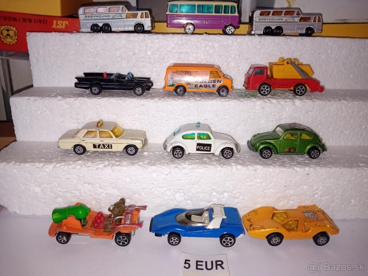 Matchbox RW Corgi Husky a ine - 2