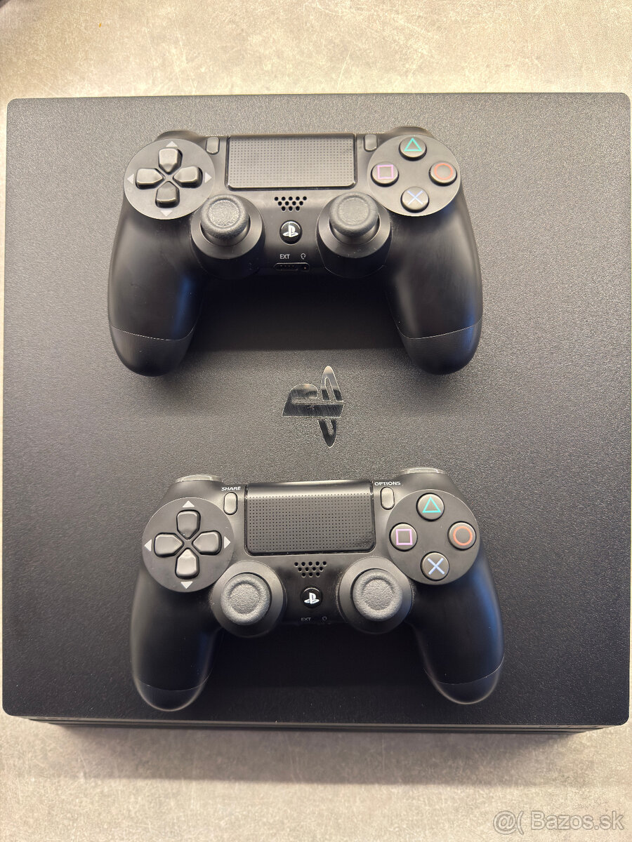 Sony Playstation 4 PRO, 1TB - 2