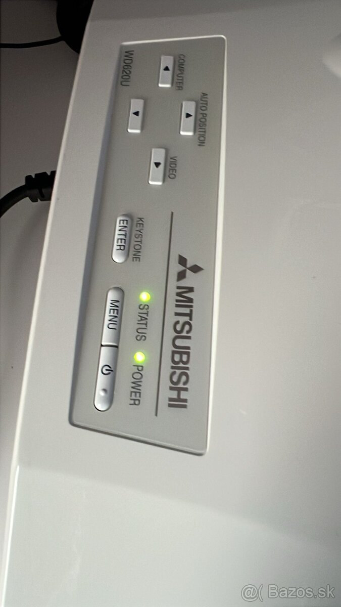 Projektor Mitsubishi WD620U - 2
