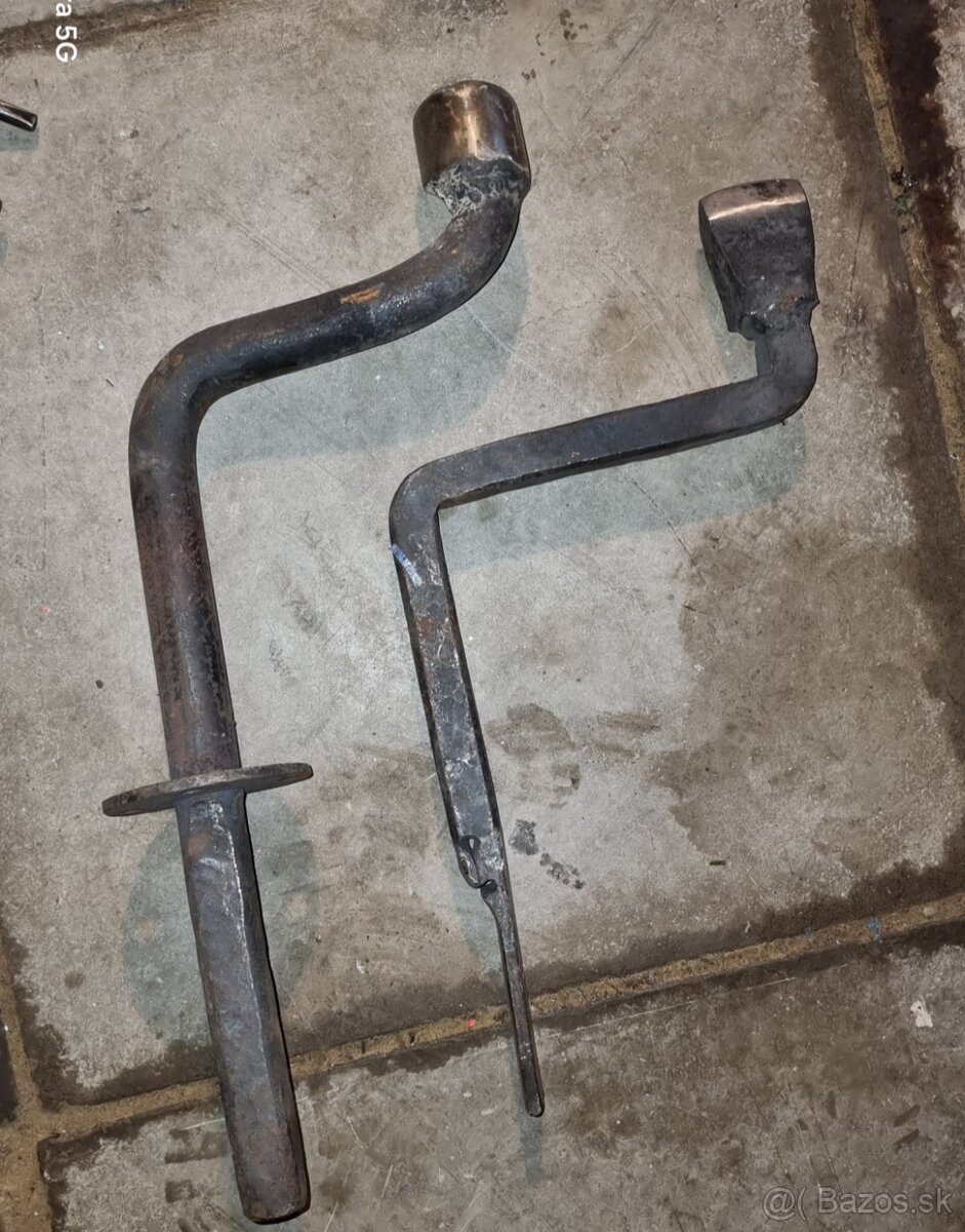 Predam kovacske naradie - 2