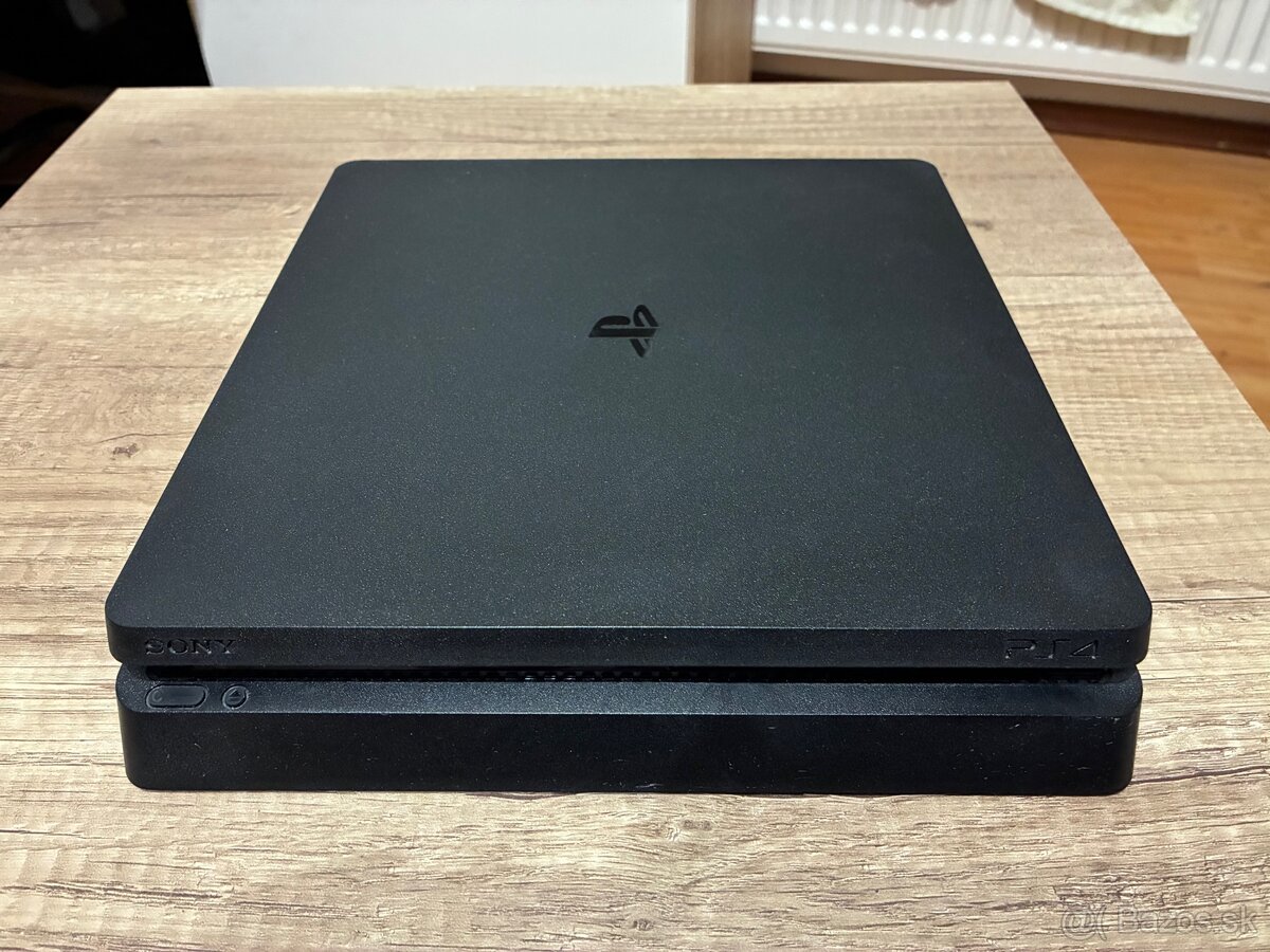 Playstation 4 Slim 500GB + Hry - 2