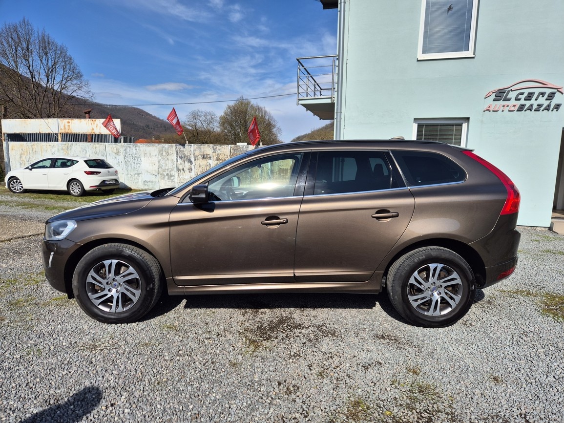 Volvo XC60 D3 AWD Summum Geartronic - 2