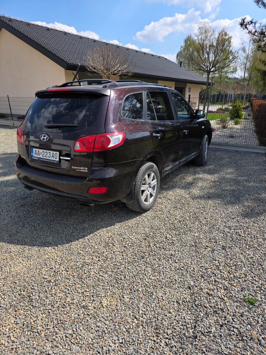 Hyundai Santa Fe - 2