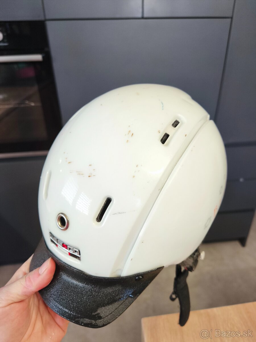 Predám jazdeckú prilbu Casco - 2