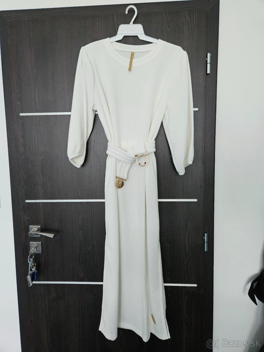 Lezerne saty vel.M - 2