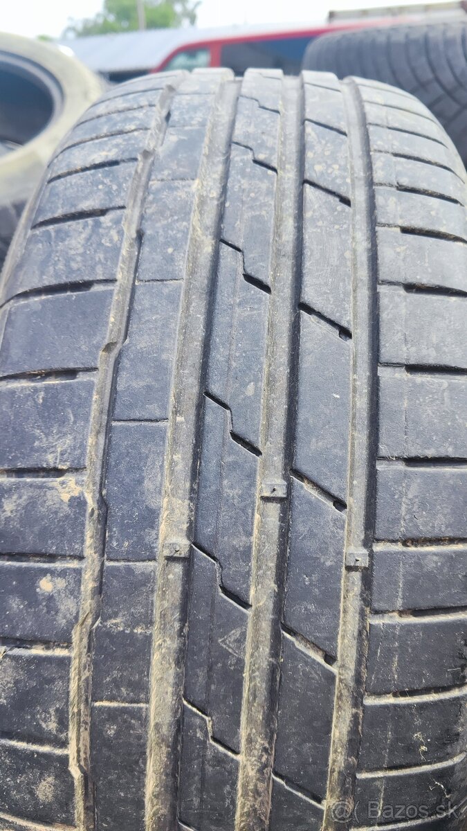 205/55 R17 Hankook letné pneu - pár - 2