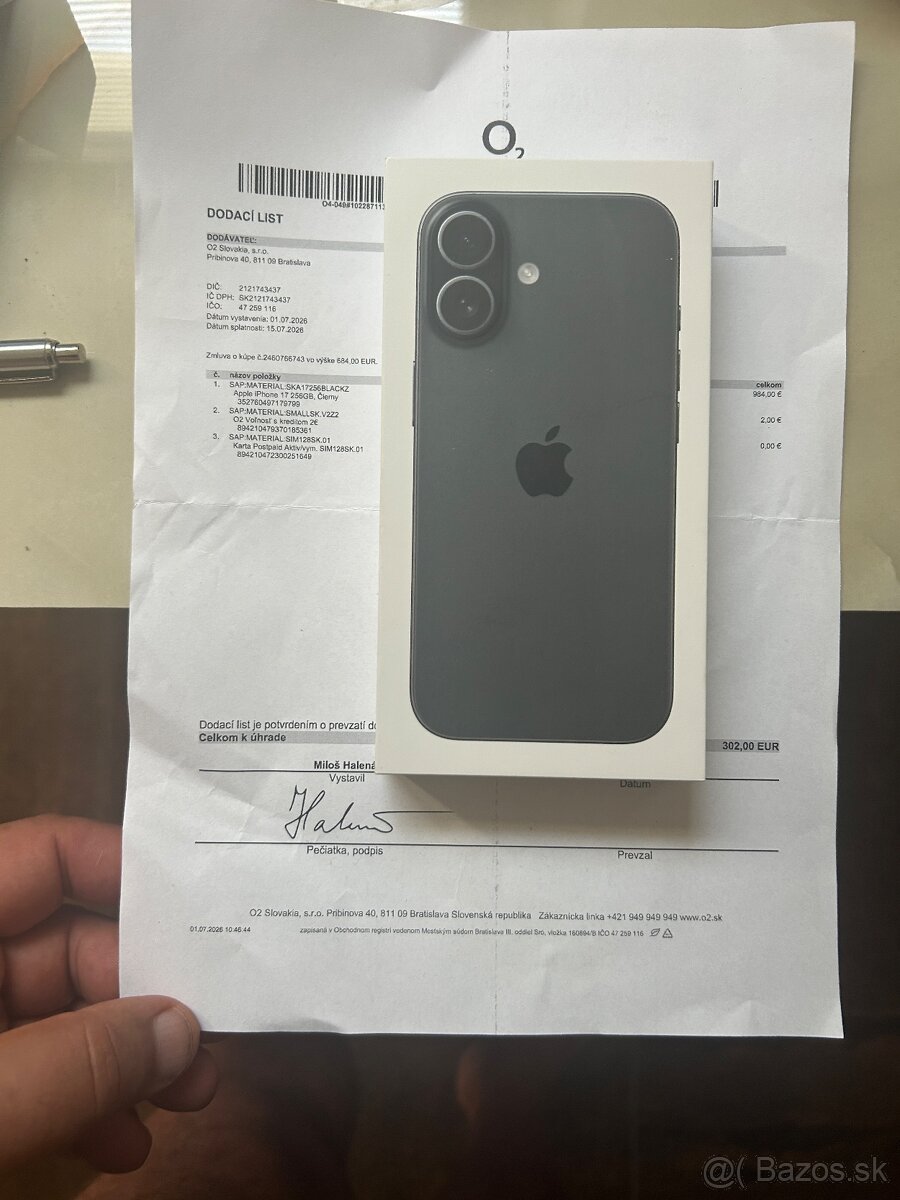 nerozbaleny čierny Iphone 17 - 2