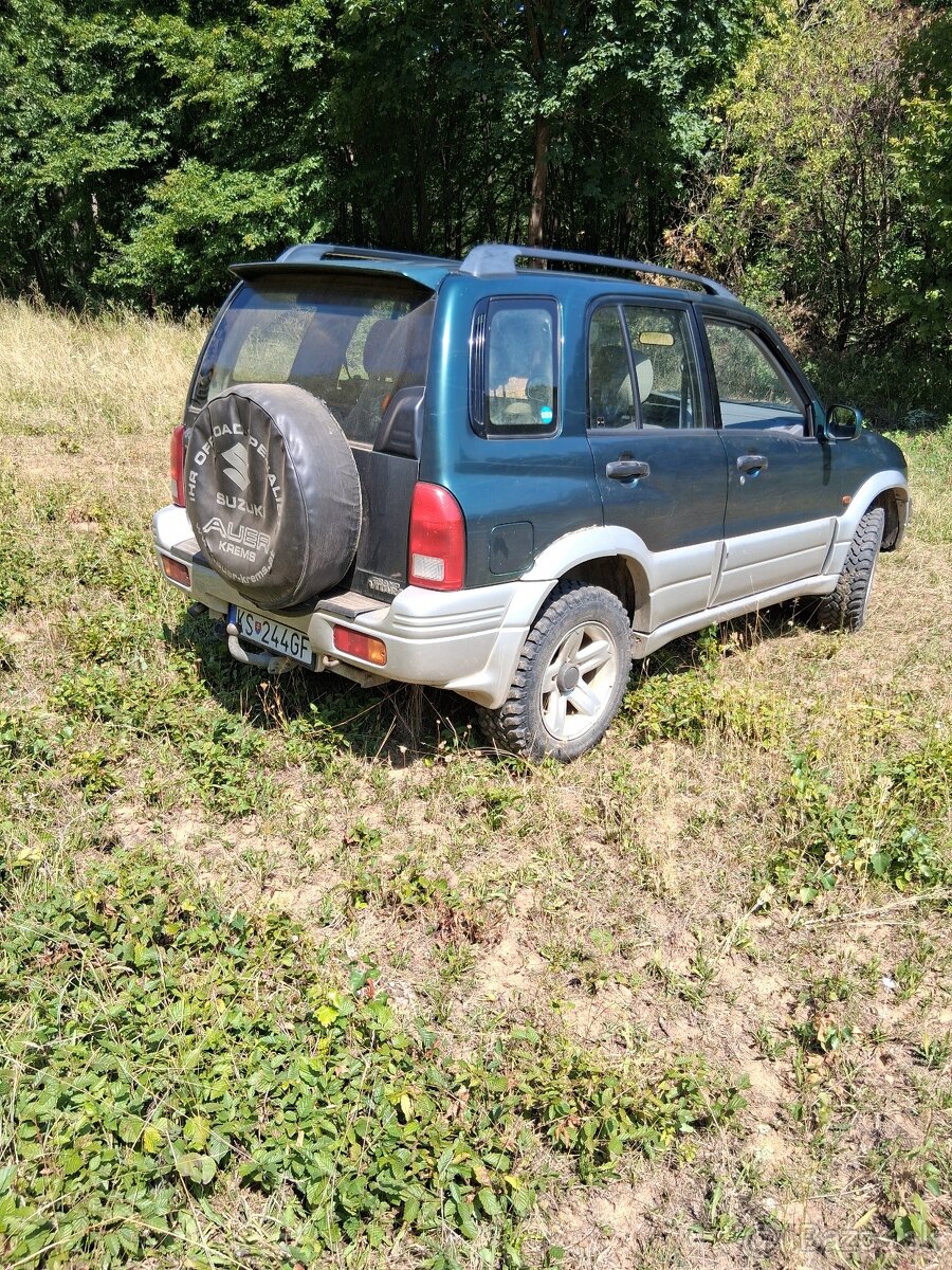 Suzuki grand vitara. - 2