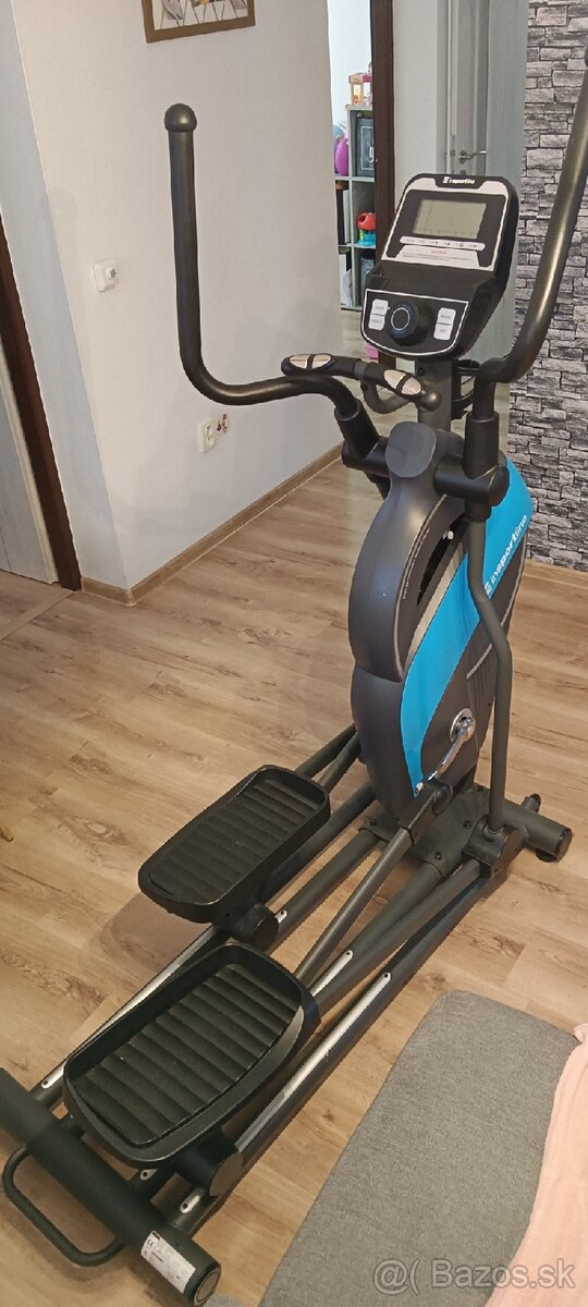 Elipticky trenažér - 2