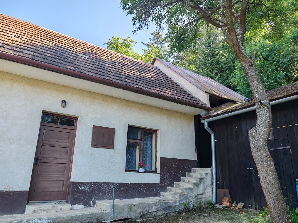 Na predaj dom pod lesom Brezová pod Bradlom - 2