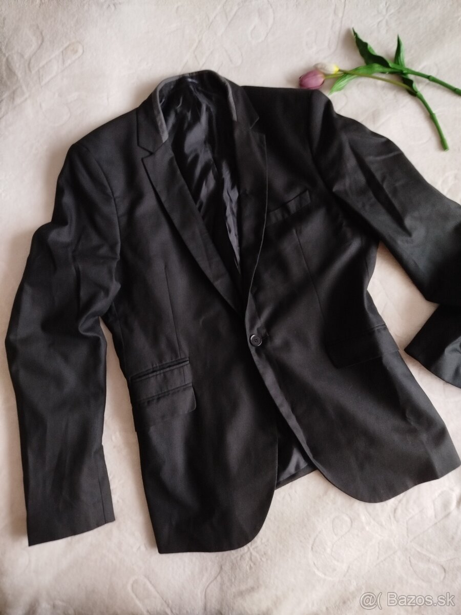 Balík oblečenia L - 2