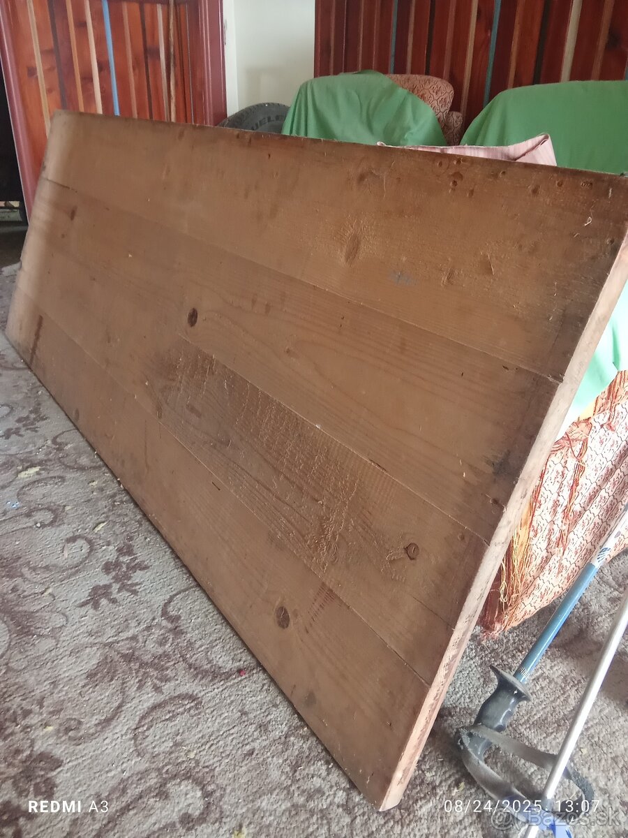 Pracovny zelezny stol - 2