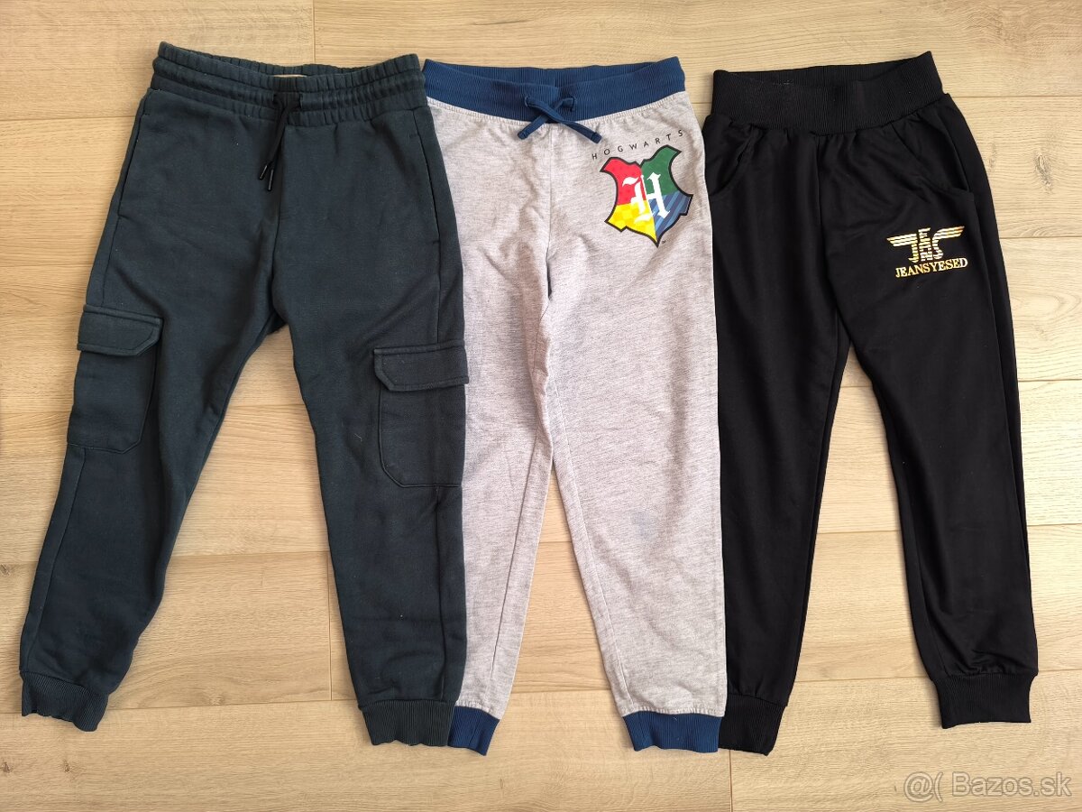 Balík tepláky 122/128 - 2