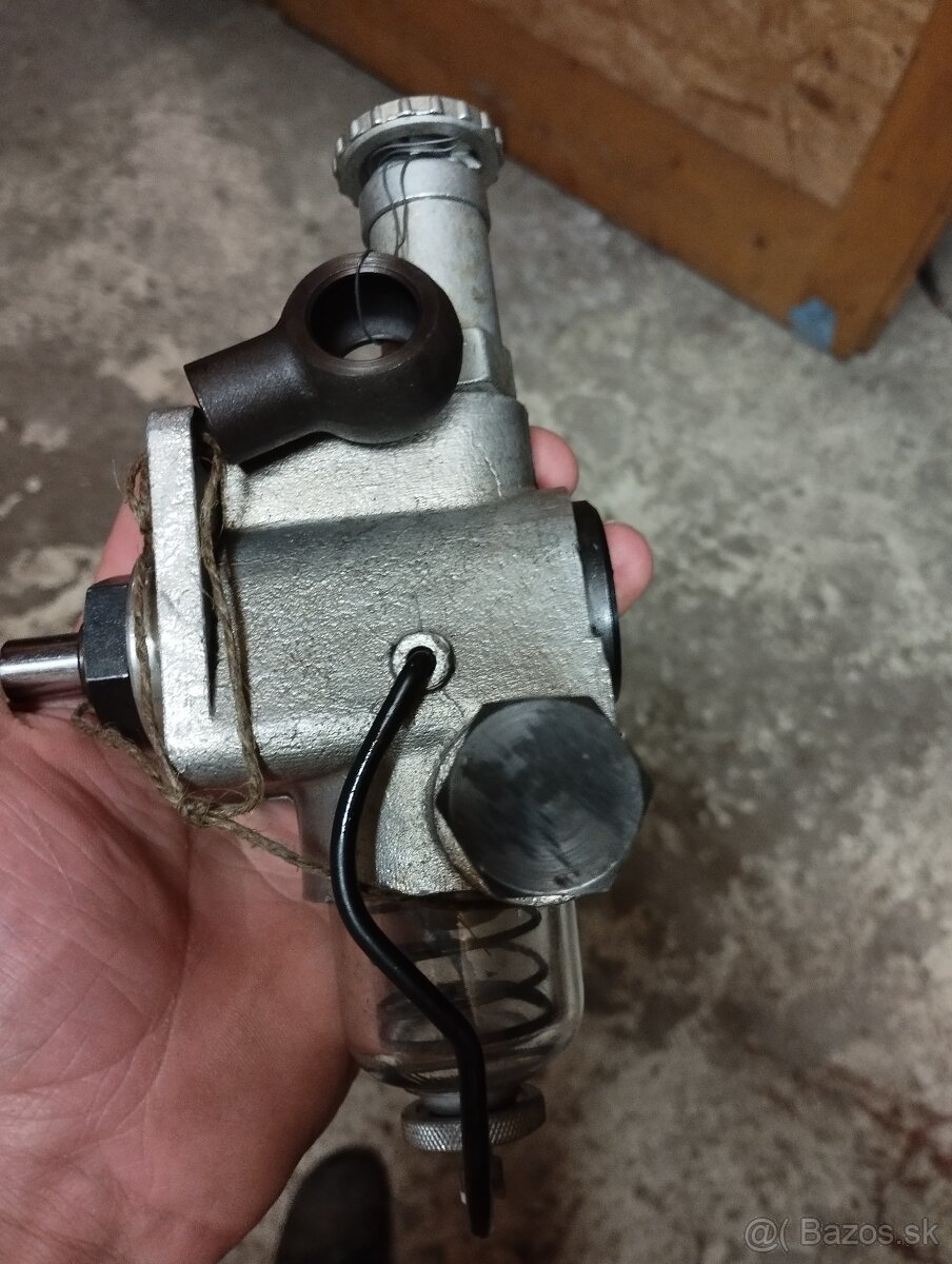 Tatra 138 ,tatra 813, AC pumpa - 2