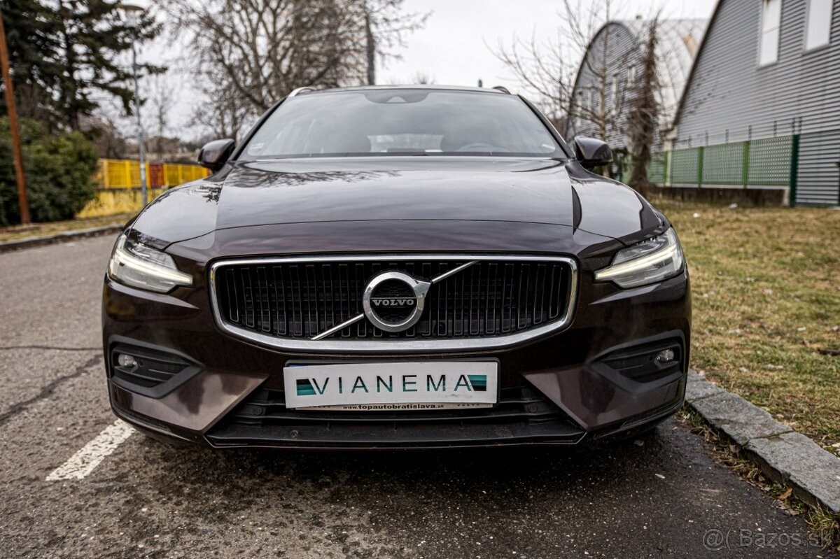 Volvo V60 D3 Momentum Pro A/T - 2