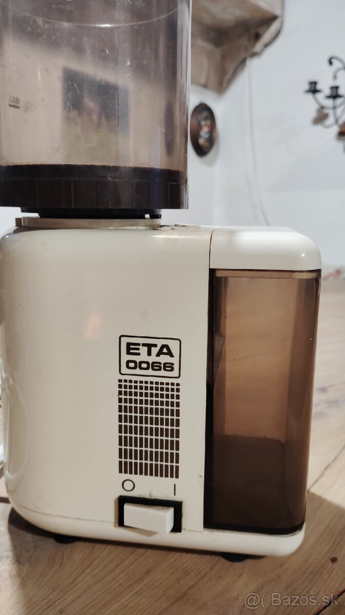 Mlynček na kávu - 2