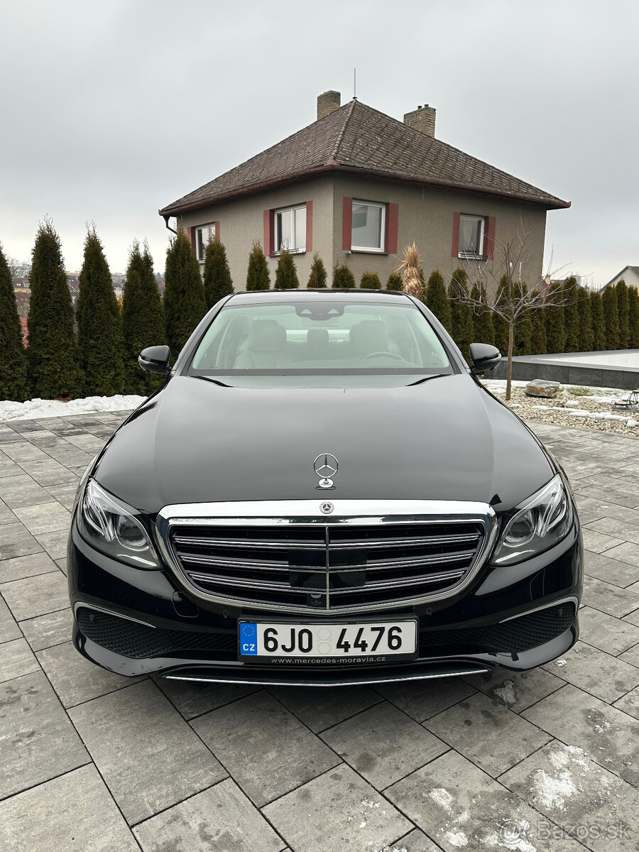MERCEDES-BENZ E 400 4MATIC AVANTGARDE MĚCHY - 2