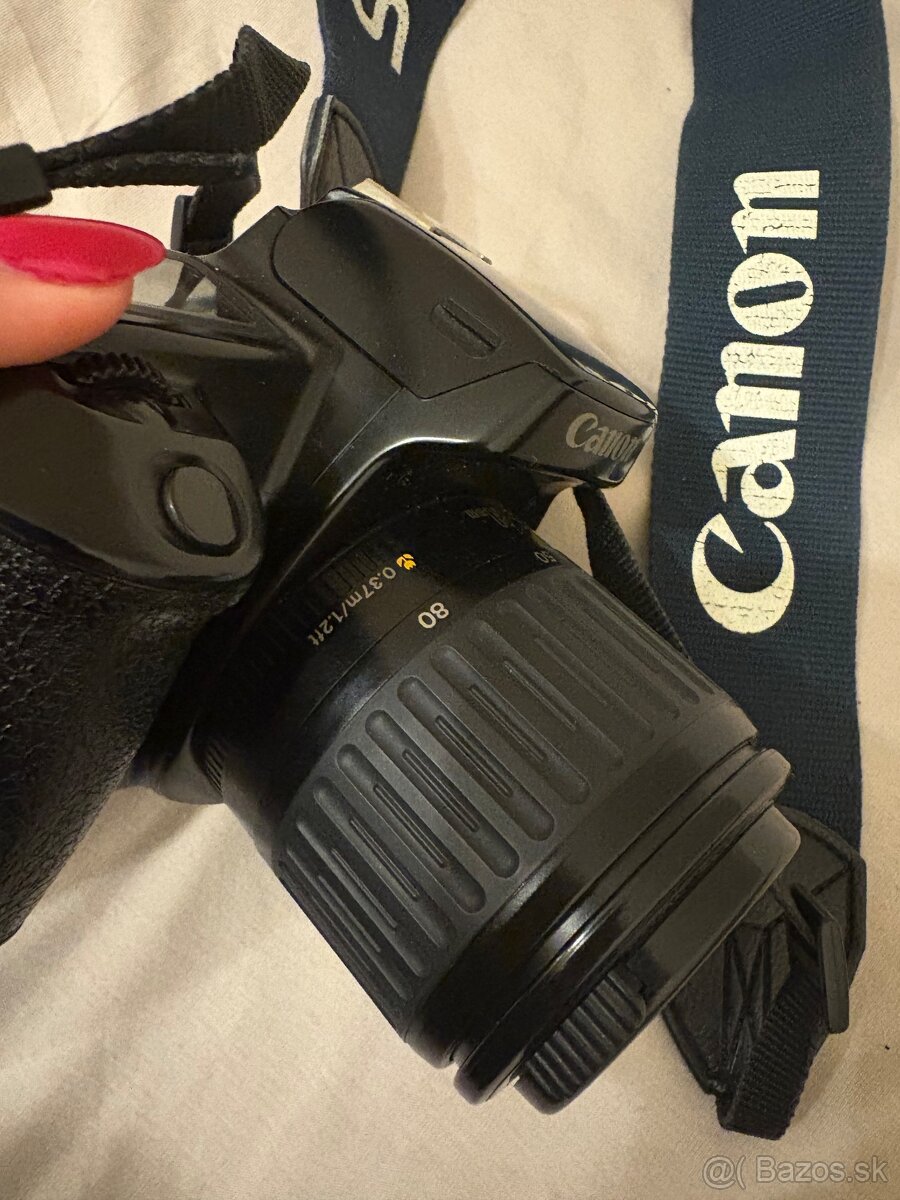 Analógová zrkadlovka Canon eos 1000F - 2