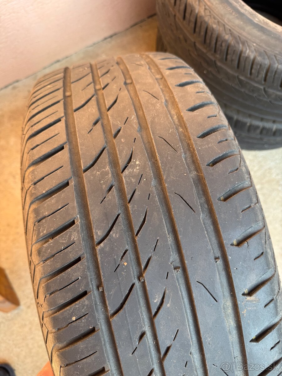 Letné pneumatiky 215/55r17 - 2
