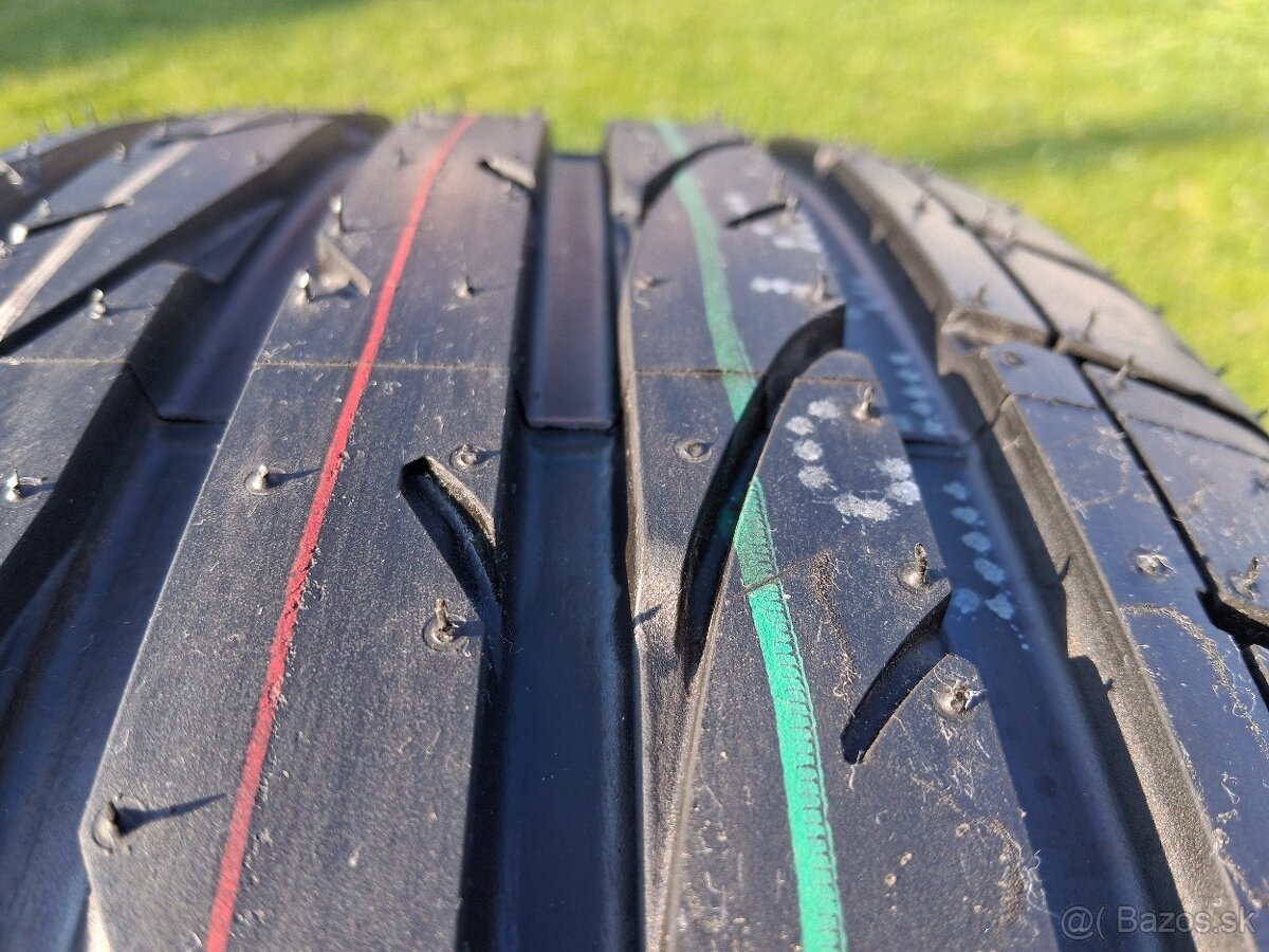 235/55 r17 letne pneumatiky - 2