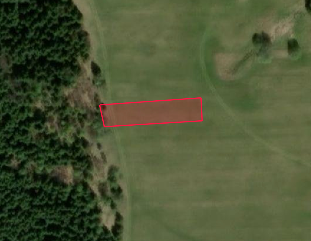 SLNEČNÝ VYSOKOHORSKÝ 10-Árovy Pozemok s Výhľadom na Tatry - 2