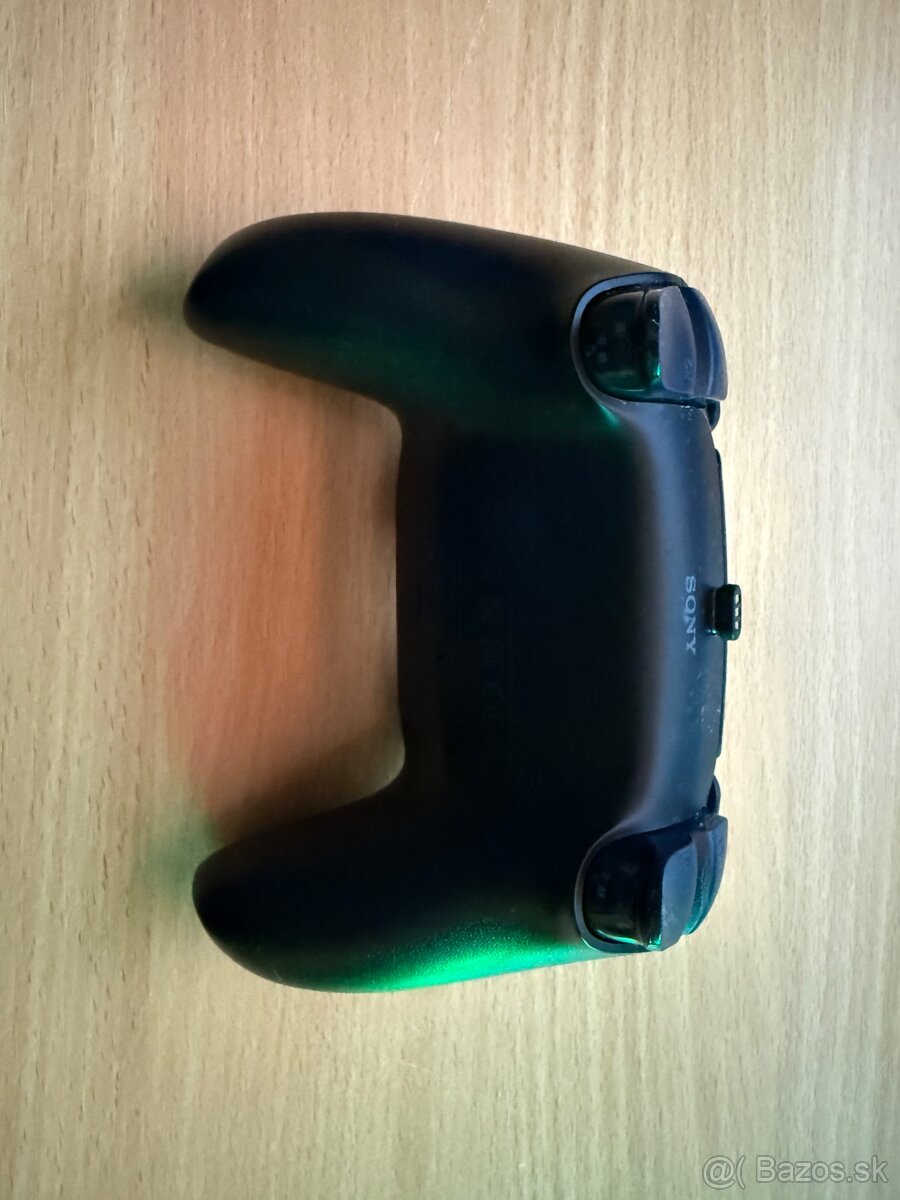 Predám ovládač na PS5 (Midnight Black) - 2