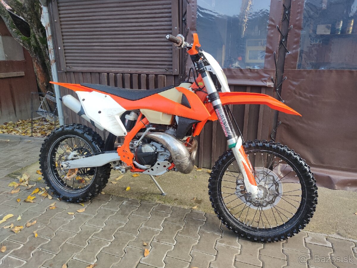 Predam ktm xc 300 2018