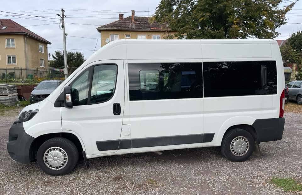 Peugeot Boxer Minibus 2,2 HDi 96KW 130k L2H2 rv 2015 - 2