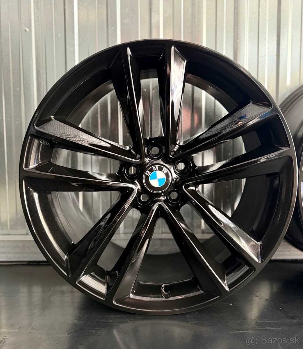 #37 Elektróny originál BMW r19 - 2